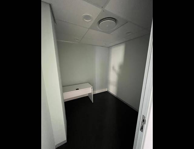 357M² OFFICE TO LET IN CENTURY CITY